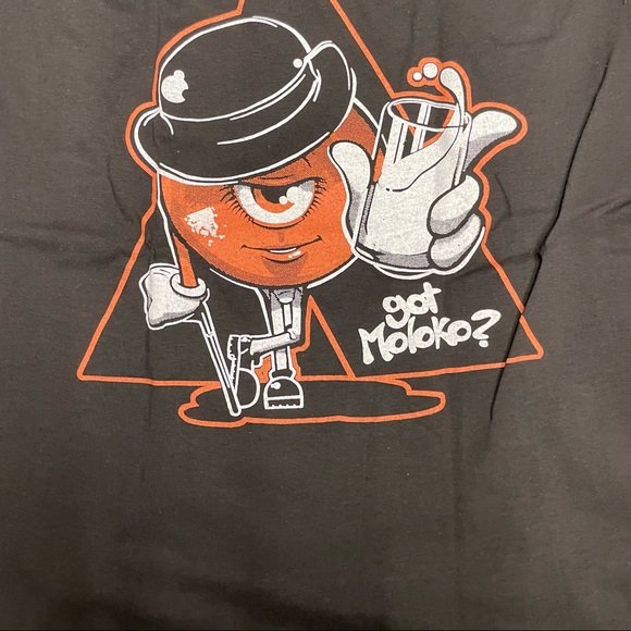 A clockwork orange movie graphic Tshirt !
Brand new - Picture 3 of 4